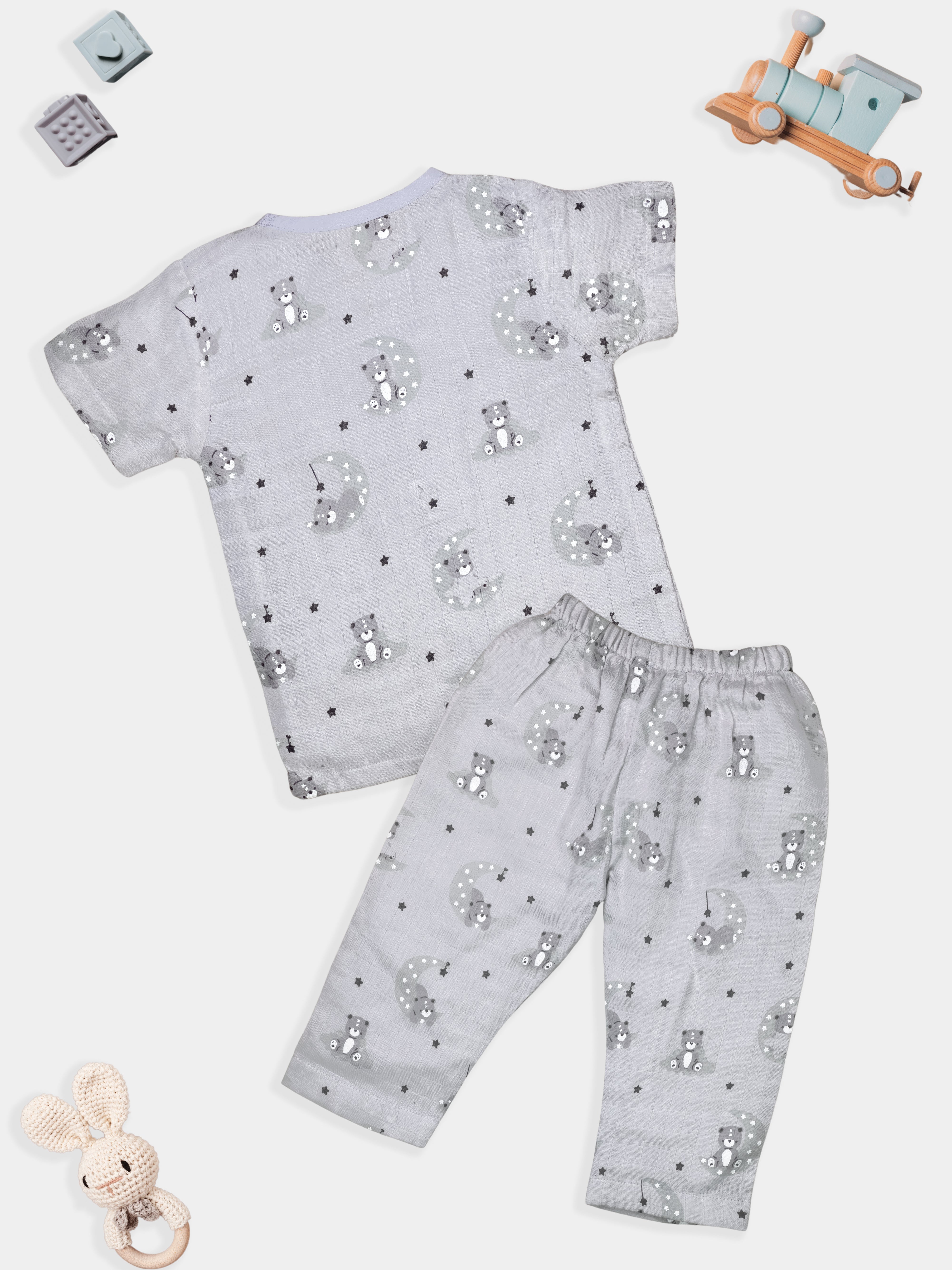 Organic Muslin Baby Clothes Set – Top & Bottom Outfit
